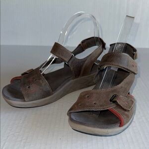 Cobb Hill By New Balance Light Brown Low Wedge Sandals